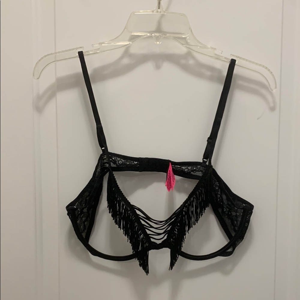 Vintage La Senza cut out black bra XL